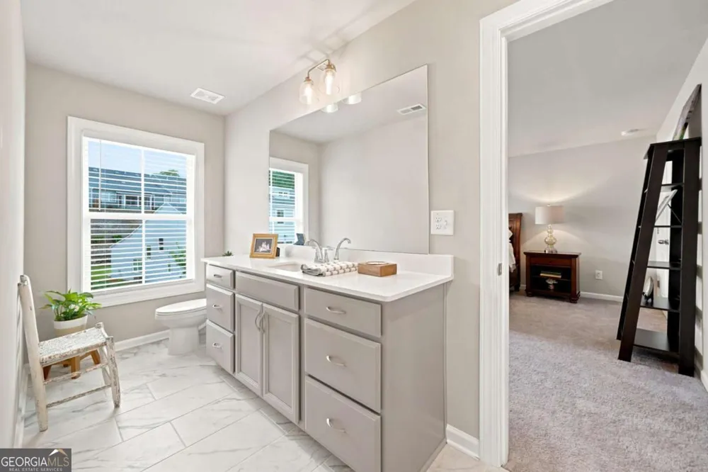 217 Lakeside PL Canton, GA 30114