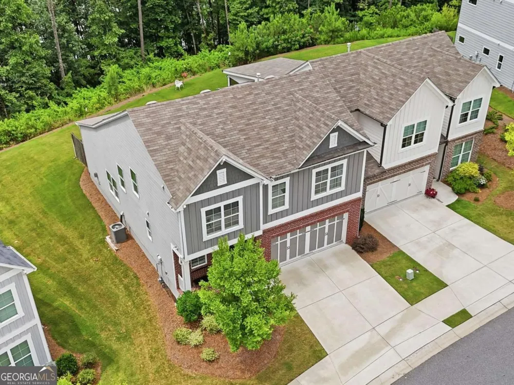 217 Lakeside PL Canton, GA 30114