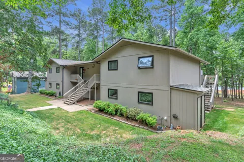 12B Hartwell Villas