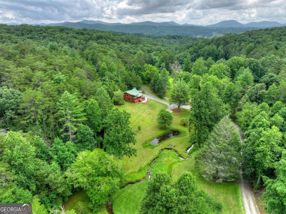 355 Happy Valley LN Morganton, GA 30560