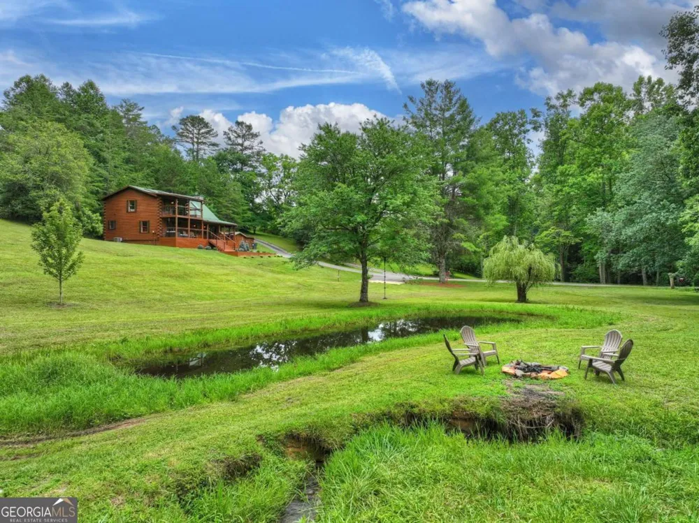355 Happy Valley LN Morganton, GA 30560