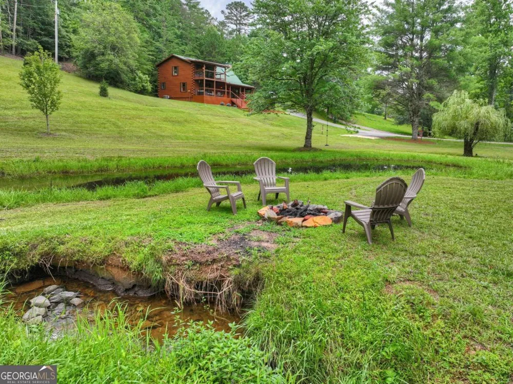 355 Happy Valley LN Morganton, GA 30560