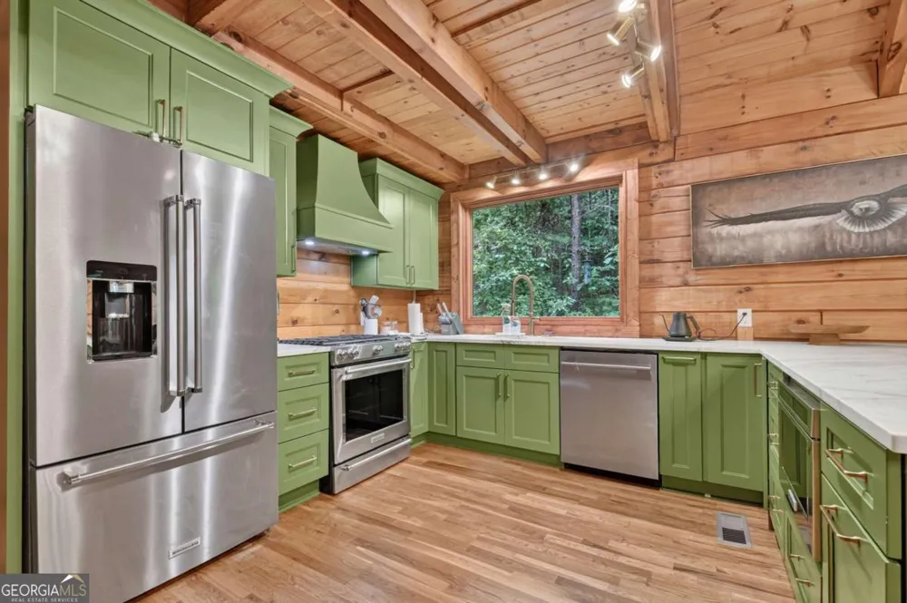 355 Happy Valley LN Morganton, GA 30560