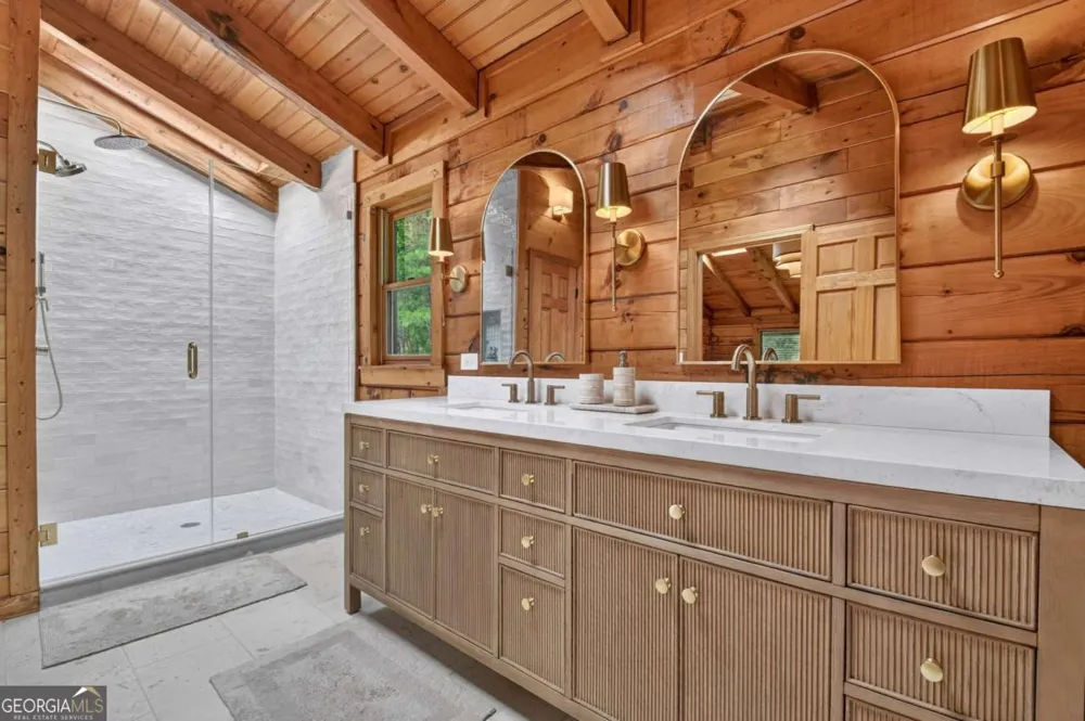 355 Happy Valley LN Morganton, GA 30560