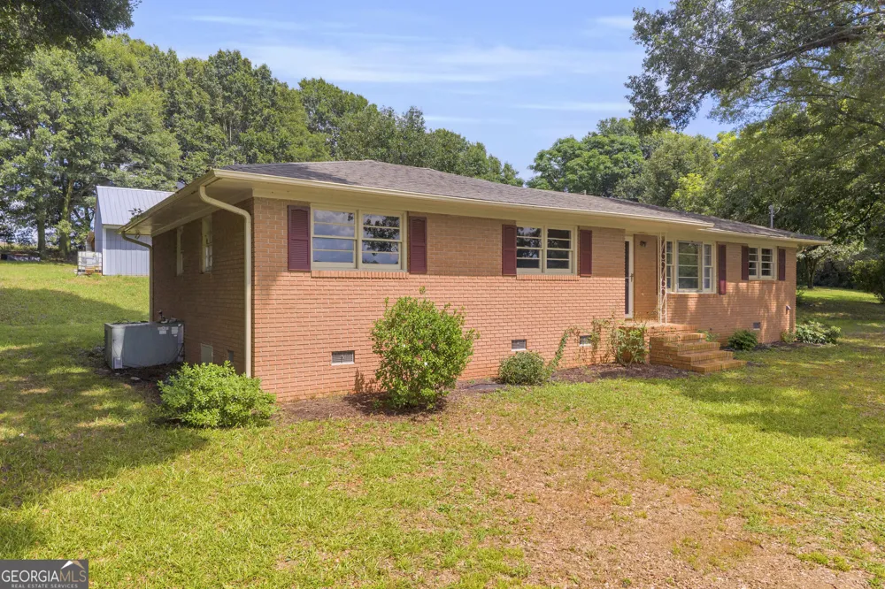 3657 Wildcat Bridge RD Royston, GA 30662