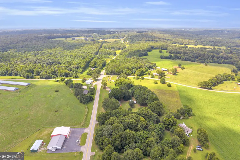 3657 Wildcat Bridge RD Royston, GA 30662