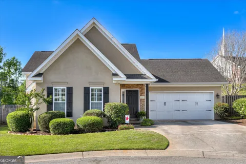 724 Bonnie Oaks LN
