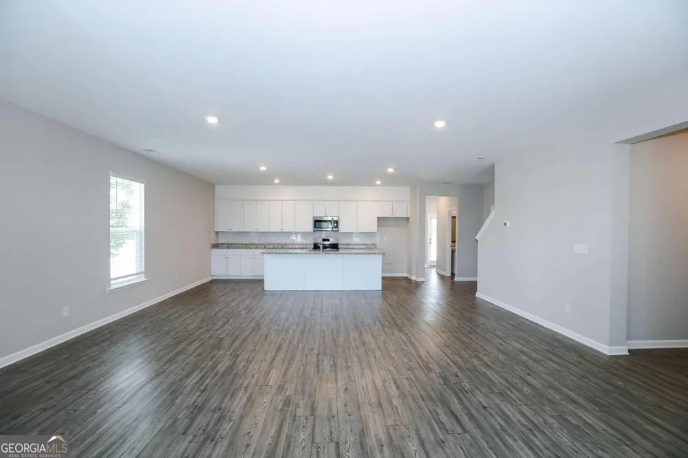 4355 Magpie DR Hoschton, GA 30548
