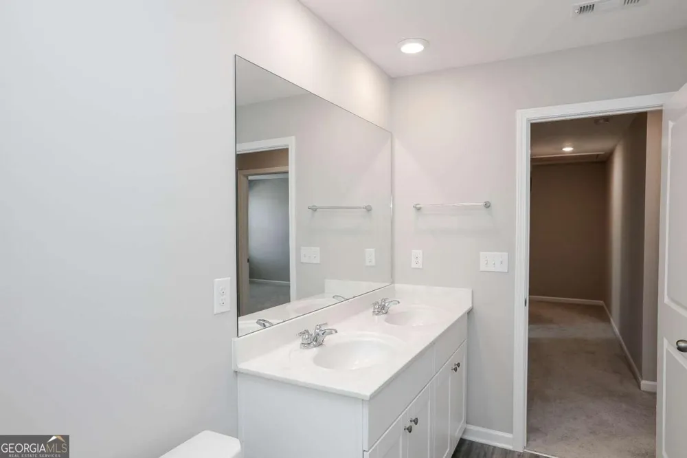 4355 Magpie DR Hoschton, GA 30548