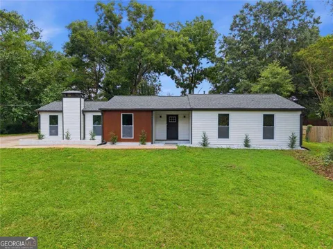978 Hilltop CT