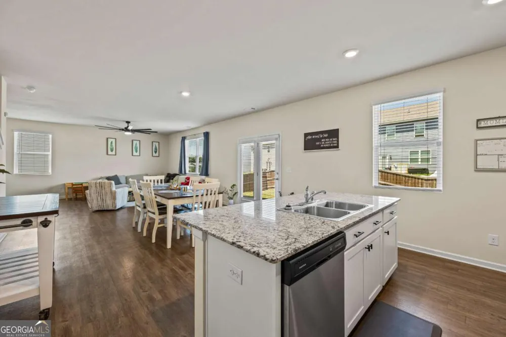 178 Starbuck PKWY Pendergrass, GA 30567