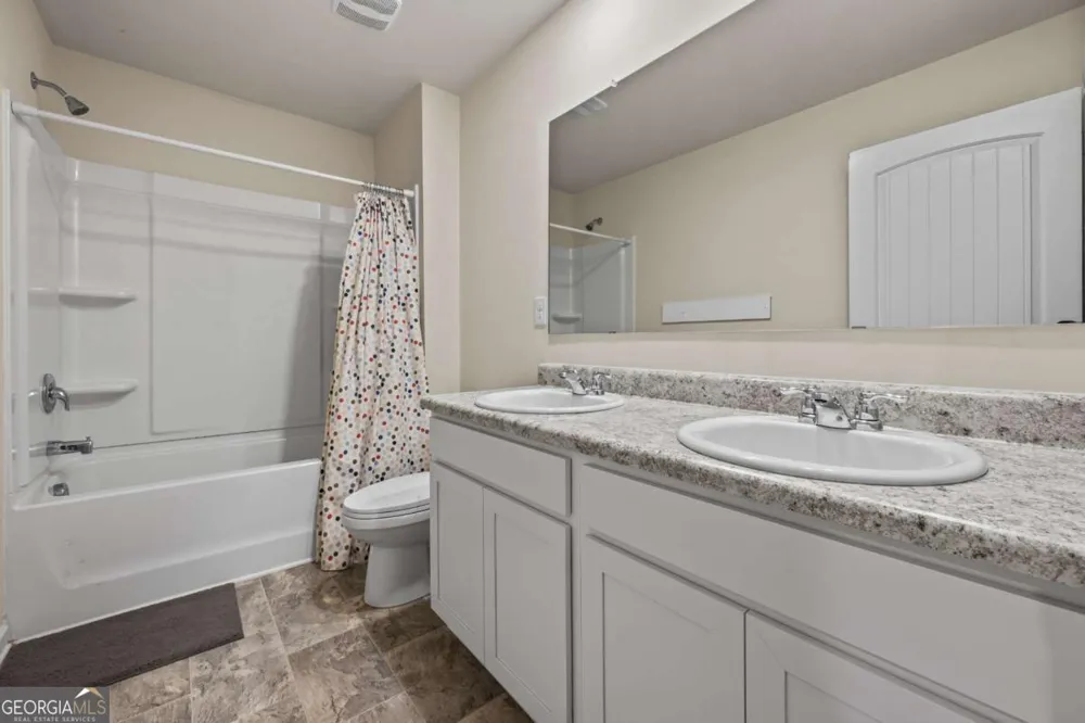 178 Starbuck PKWY Pendergrass, GA 30567