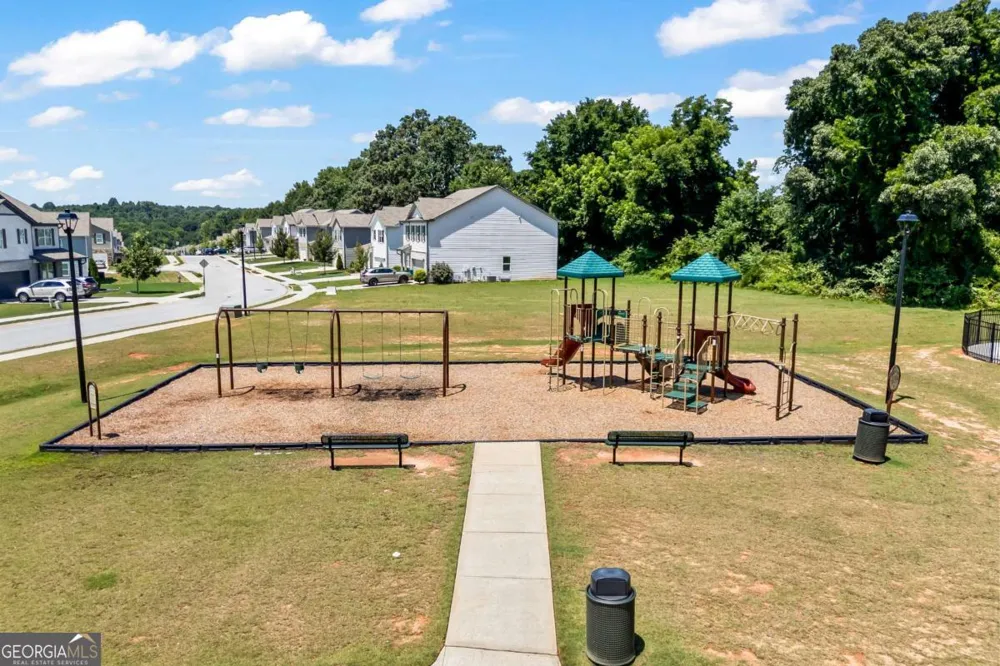 178 Starbuck PKWY Pendergrass, GA 30567