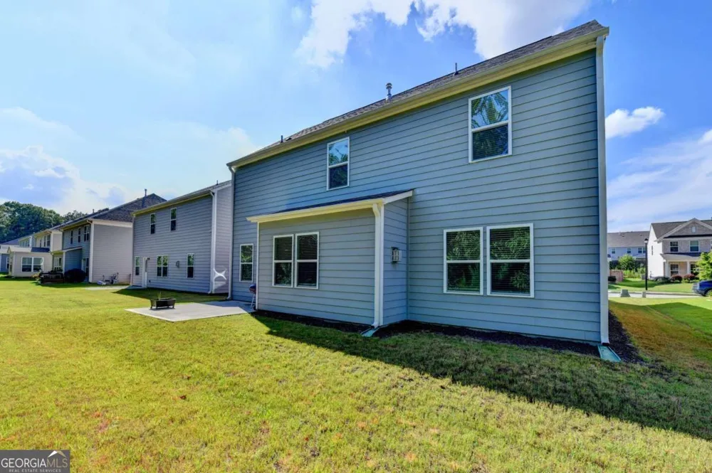 5477 Fountain Head LN Auburn, GA 30011