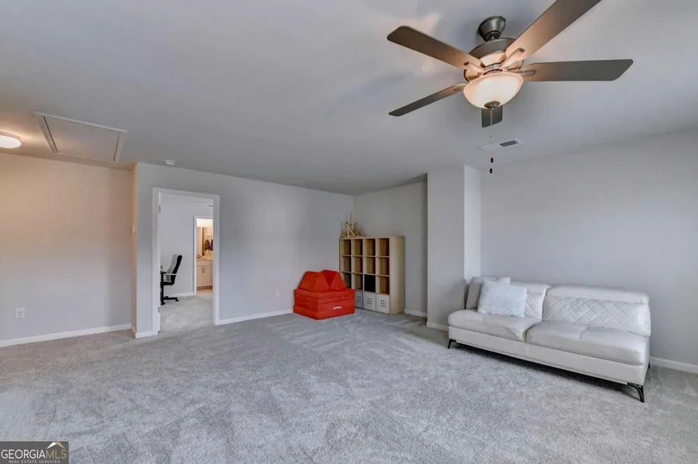 5477 Fountain Head LN Auburn, GA 30011