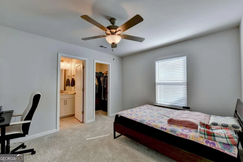 5477 Fountain Head LN Auburn, GA 30011