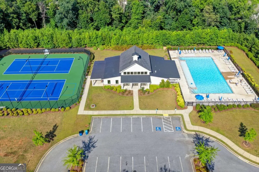 5477 Fountain Head LN Auburn, GA 30011