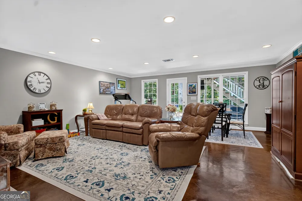 1026 Riverside DR LaGrange, GA 30240