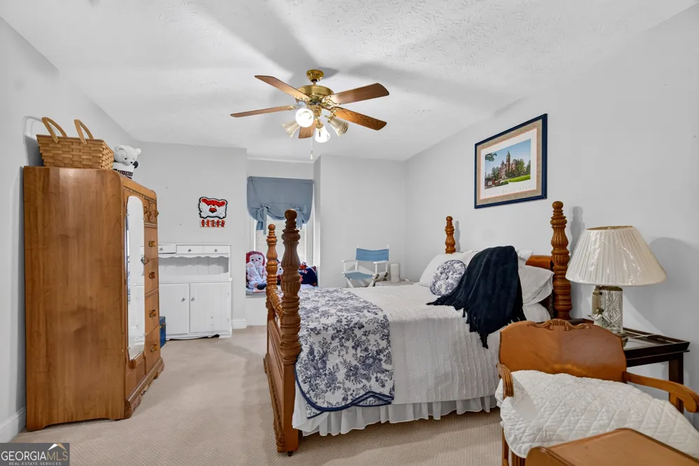 1026 Riverside DR LaGrange, GA 30240