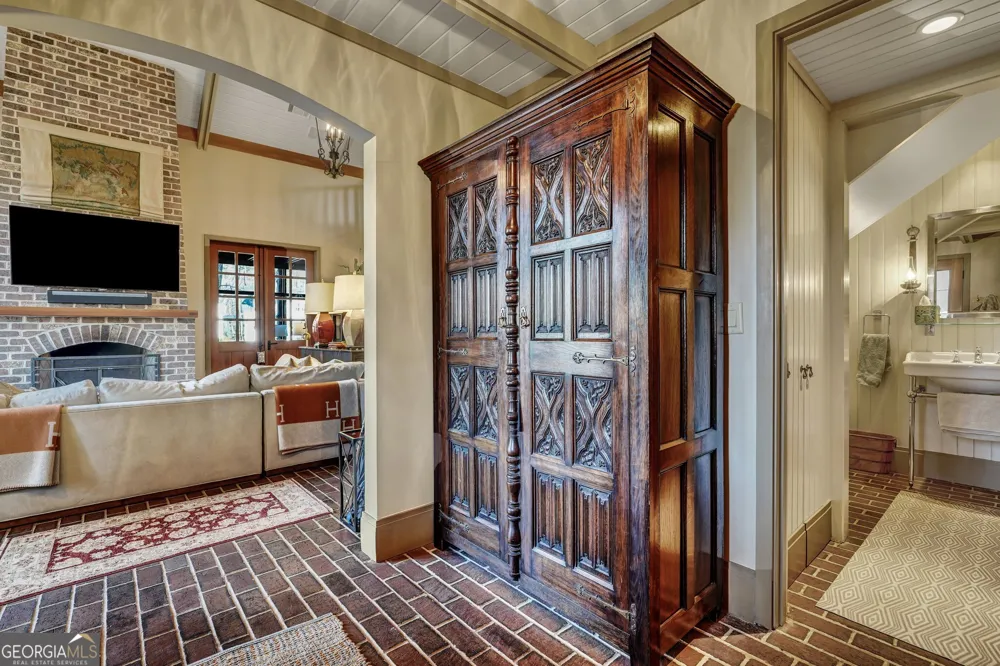 469 Dublin DR Richmond Hill, GA 31324