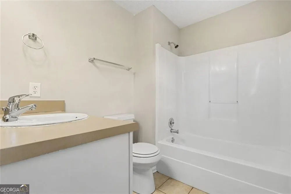 387 Moreland CIR Hiram, GA 30141