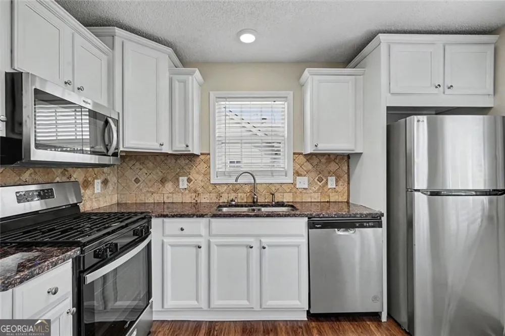 387 Moreland CIR Hiram, GA 30141