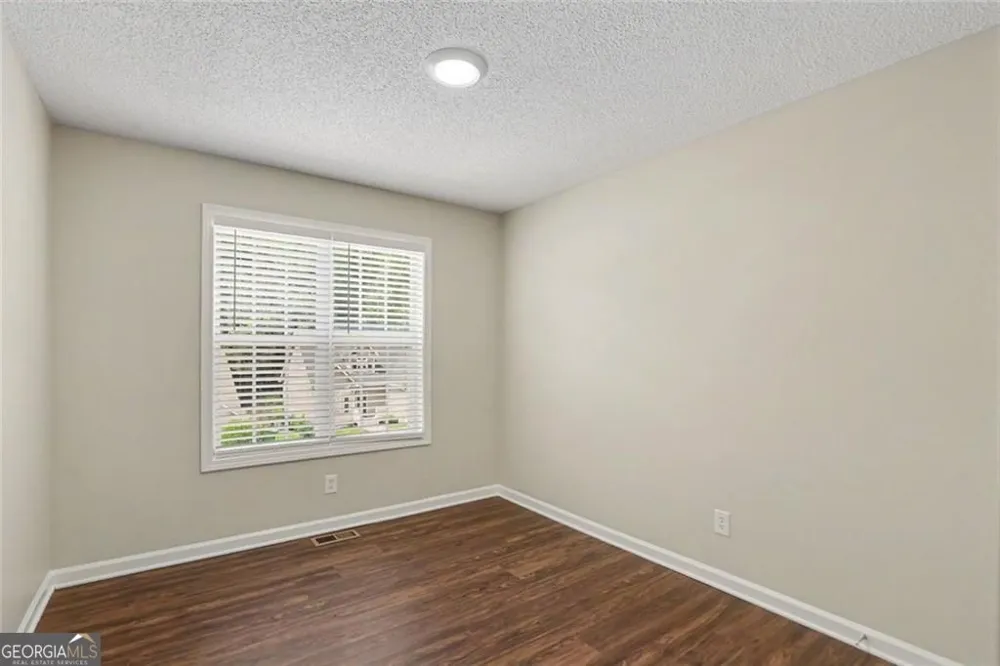 387 Moreland CIR Hiram, GA 30141