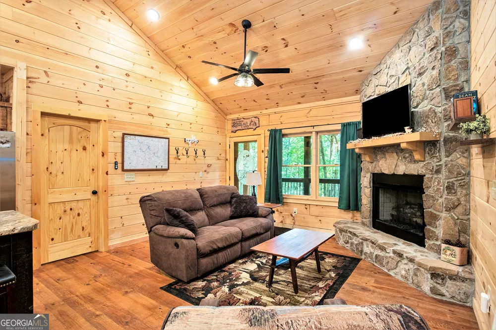 680 Hidden Lake DR Cherry Log, GA 30522