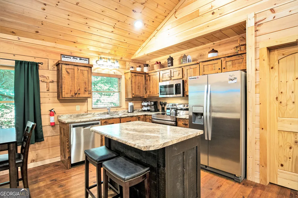 680 Hidden Lake DR Cherry Log, GA 30522