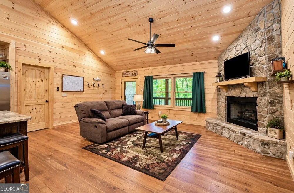 680 Hidden Lake DR Cherry Log, GA 30522