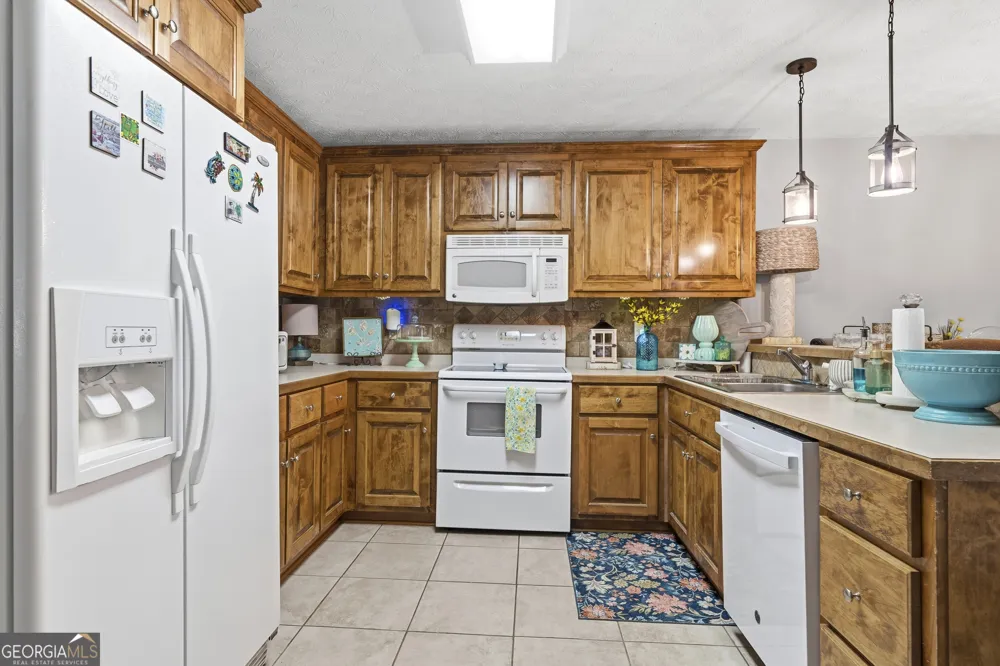 613 Kings RD SE Milledgeville, GA 31061