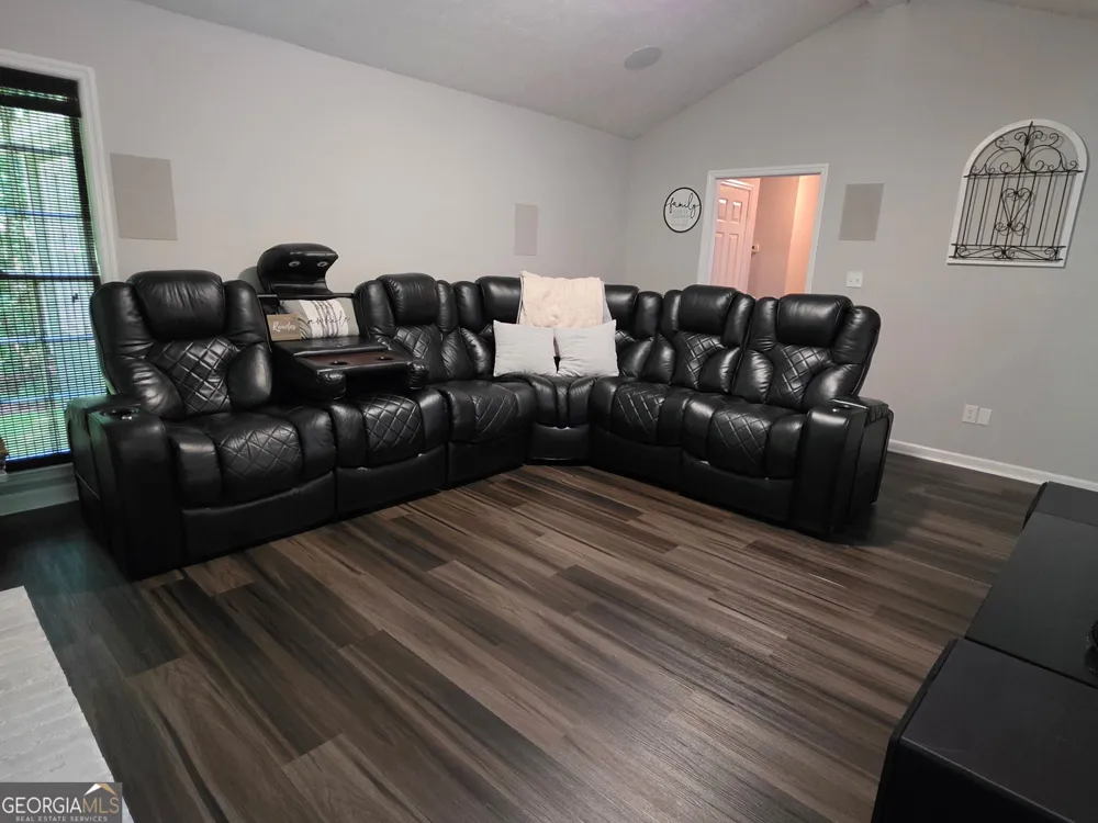 109 Huntcliff CT LaGrange, GA 30240