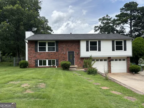 2215 Ranch TRL