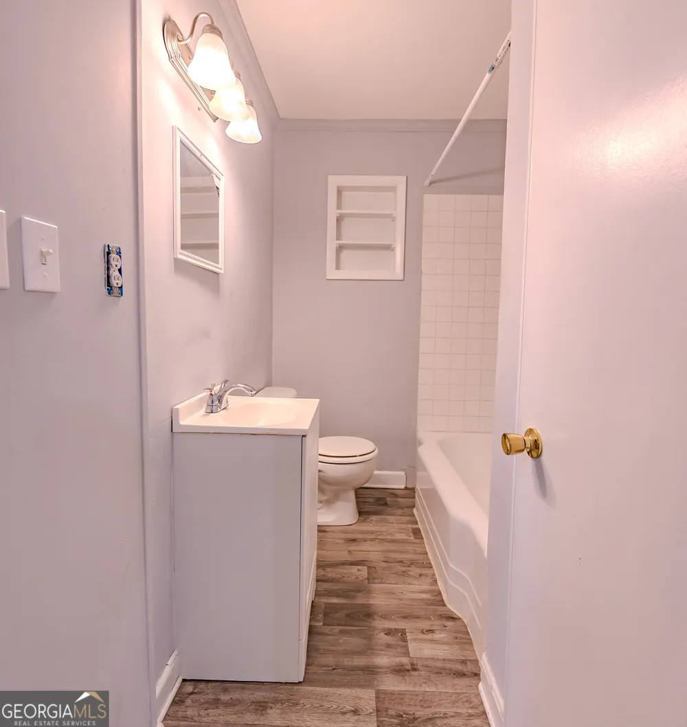10 W Graham ST Mcrae-Helena, GA 31055