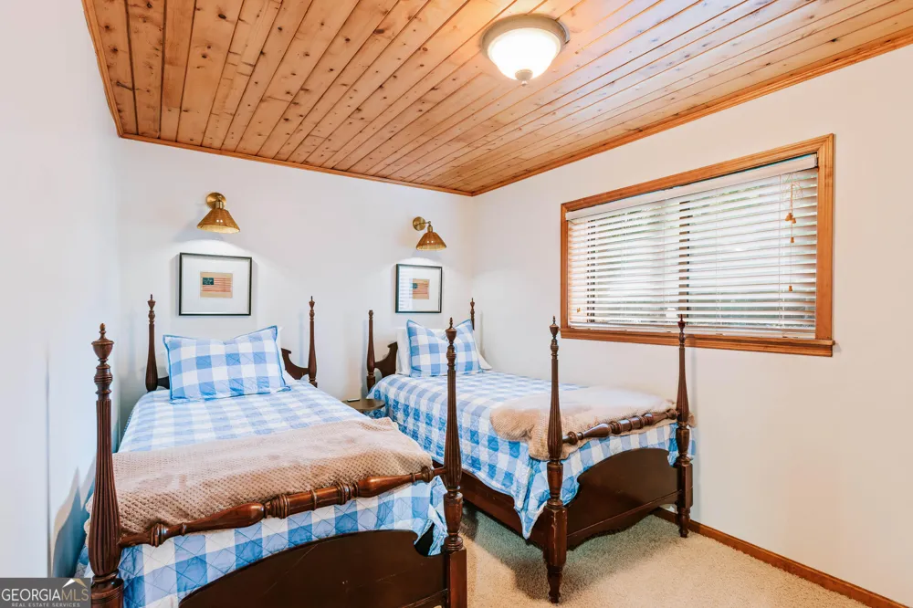 155 Honeysuckle RD NW Milledgeville, GA 31061