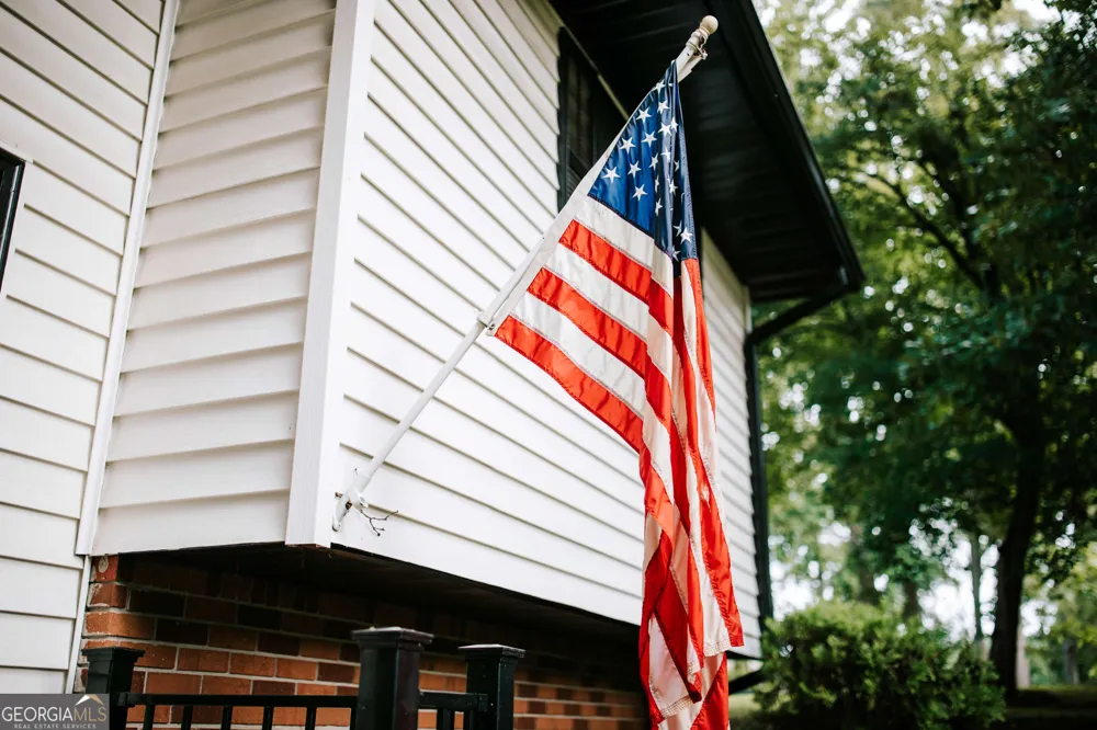 155 Honeysuckle RD NW Milledgeville, GA 31061