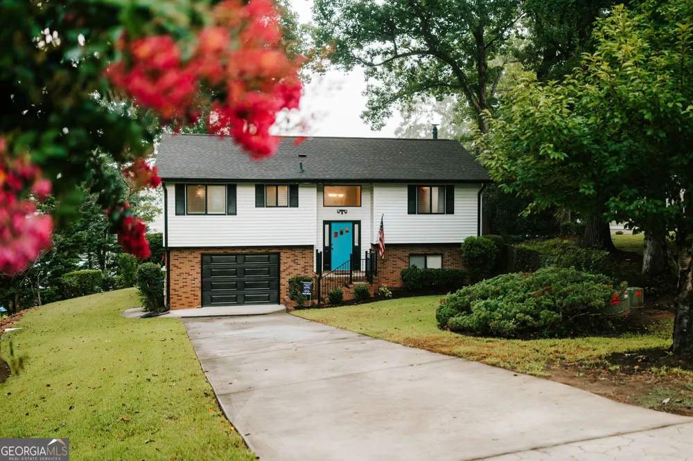 155 Honeysuckle RD NW Milledgeville, GA 31061