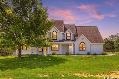 616 GREEN OAK DR
