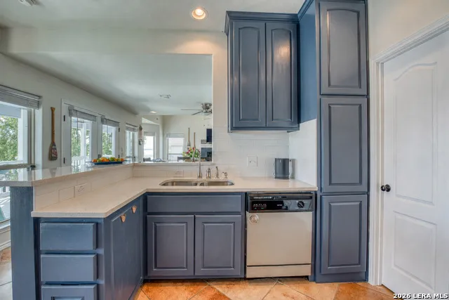 519 CEDARHILL DR Granite Shoals, TX 78654