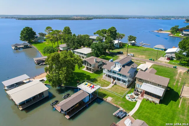 519 CEDARHILL DR Granite Shoals, TX 78654