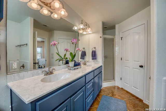 519 CEDARHILL DR Granite Shoals, TX 78654