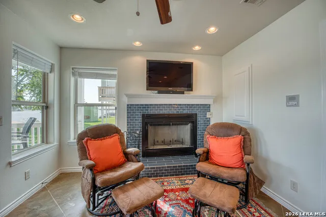 519 CEDARHILL DR Granite Shoals, TX 78654