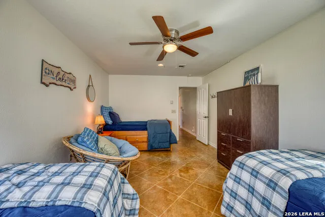 519 CEDARHILL DR Granite Shoals, TX 78654