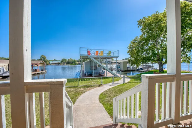 519 CEDARHILL DR Granite Shoals, TX 78654