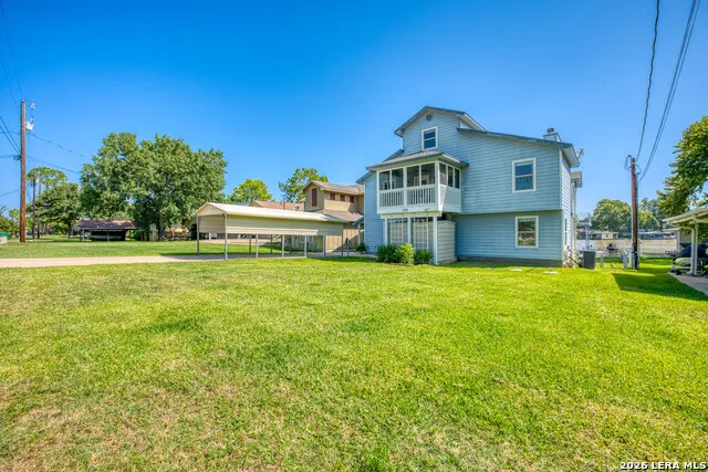 519 CEDARHILL DR Granite Shoals, TX 78654