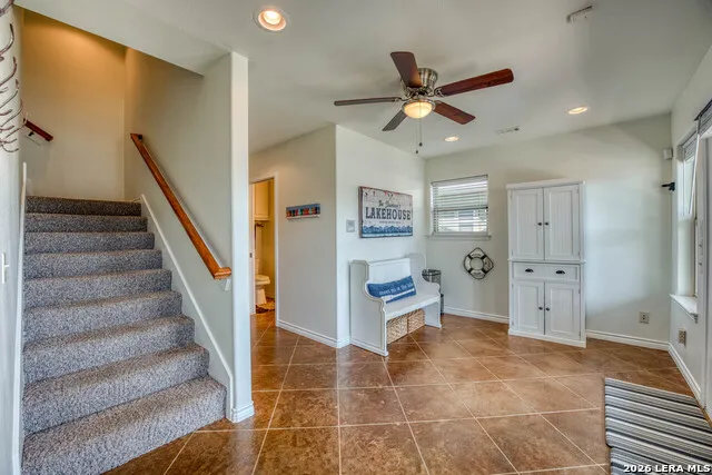 519 CEDARHILL DR Granite Shoals, TX 78654
