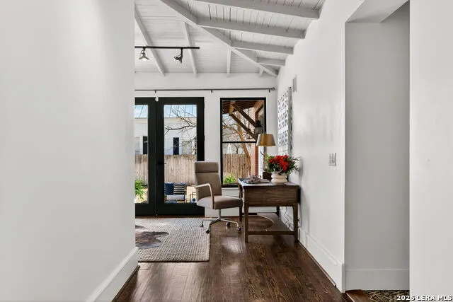 509 W Austin St Fredericksburg, TX 78624