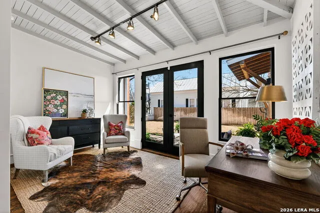 509 W Austin St Fredericksburg, TX 78624