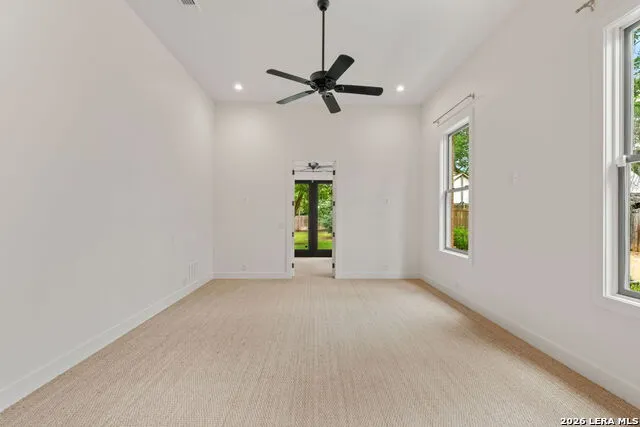 509 W Austin St Fredericksburg, TX 78624