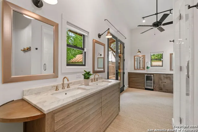 509 W Austin St Fredericksburg, TX 78624